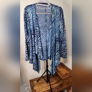 Calvin Klein Blue Patterned Women's Top